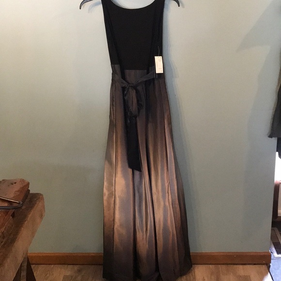 Gorgeous ombré dress - Picture 2 of 6